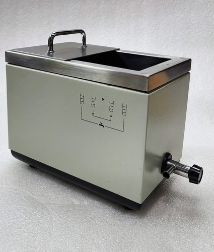 Lauda water bath - m3,